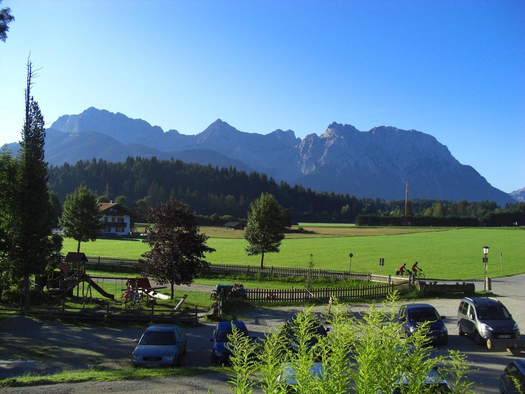 Krün Ferienhotel Barmsee מראה חיצוני תמונה